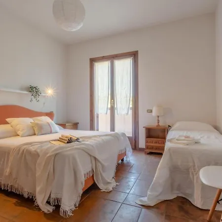 Spacious In Roseto Degli Abruzzi With Pool Casa de Férias *