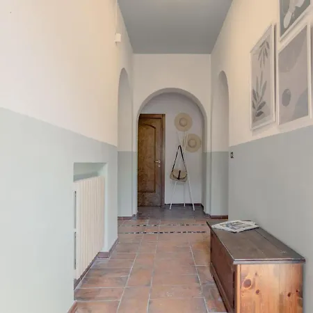 Spacious In Roseto Degli Abruzzi With Pool Casa de Férias Cologna (Teramo)