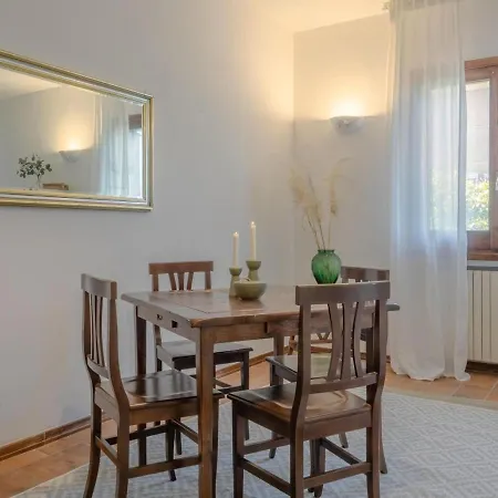 Spacious In Roseto Degli Abruzzi With Pool Cologna (Teramo)